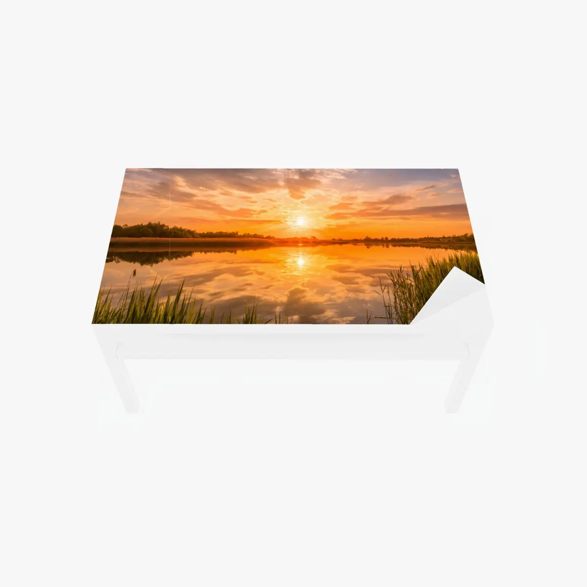 Adesivo per tavolo e scrivania tramonto dorato sul lago • Wallissimo®