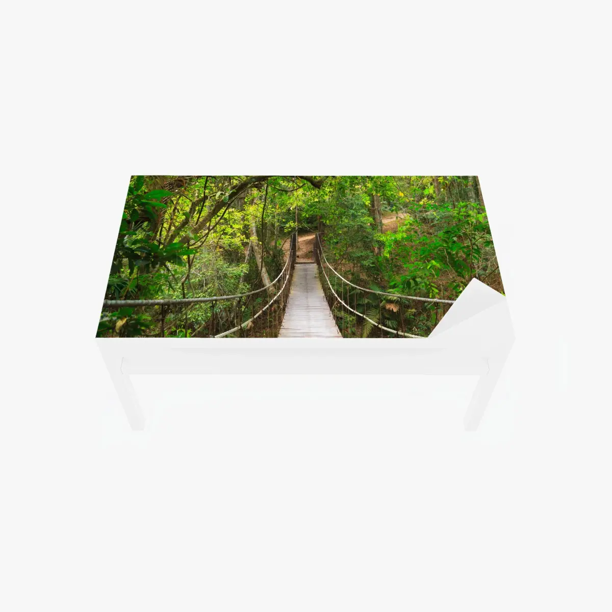 Adesivo per tavolo e scrivania ponte sospeso nella foresta lussureggiante • Wallissimo®