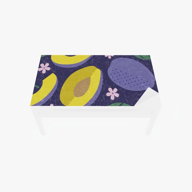 Adesivo per tavolo e scrivania motivo di prugne viola e gialle con texture vintage