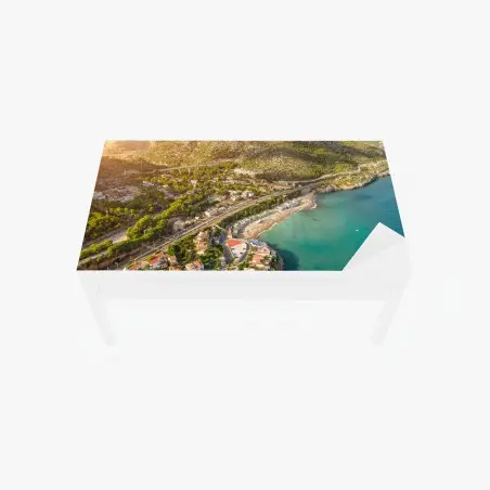 Adesivo per tavolo e scrivania panorama costiero dall'alto • Wallissimo®