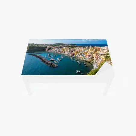Adesivo per tavolo e scrivania panorama costiero dalle case colorate • Wallissimo®