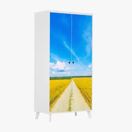 Adesivo per armadio strada nel campo dorato sotto un cielo infinito • Wallissimo®