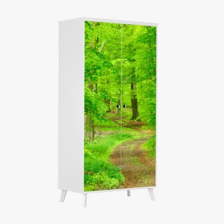 Adesivo per armadio sentiero nel bosco primaverile • Wallissimo®