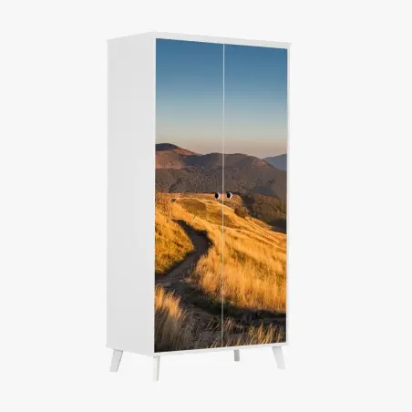 Adesivo per armadio sentiero dorato sulle colline al tramonto • Wallissimo®