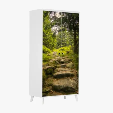 Adesivo per armadio sentiero roccioso nel bosco • Wallissimo®