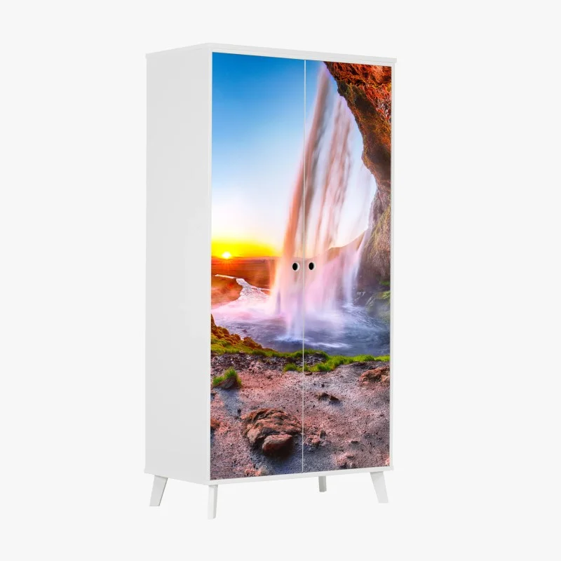 Adesivo per armadio magia della cascata di Seljalandsfoss al tramonto, Islanda • Wallissimo®