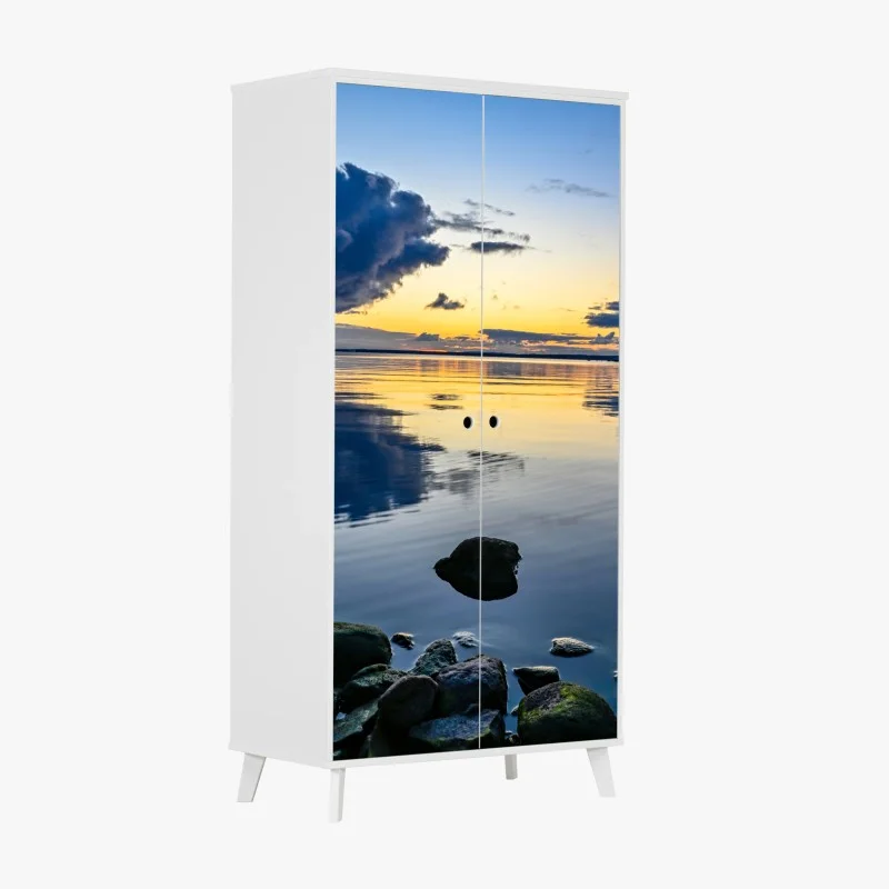 Adesivo per armadio tramonto sul lago con riflessi dorati