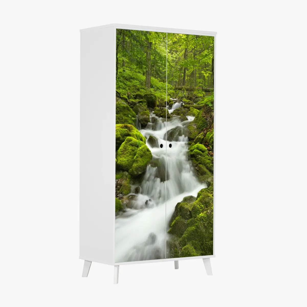 Adesivo per armadio cascata di smeraldo nella foresta di Slovenský Raj • Wallissimo®
