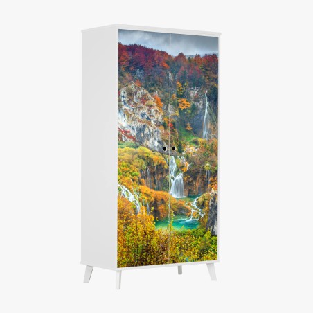 Adesivo per armadio cascate d'autunno a Plitvice • Wallissimo®