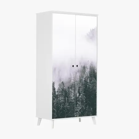 Adesivo per armadio bosco avvolto nella nebbia • Wallissimo®