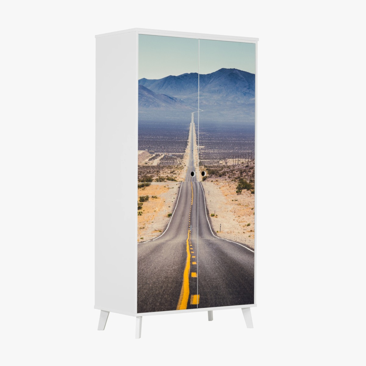 Adesivo per armadio strada infinita nel deserto • Wallissimo®