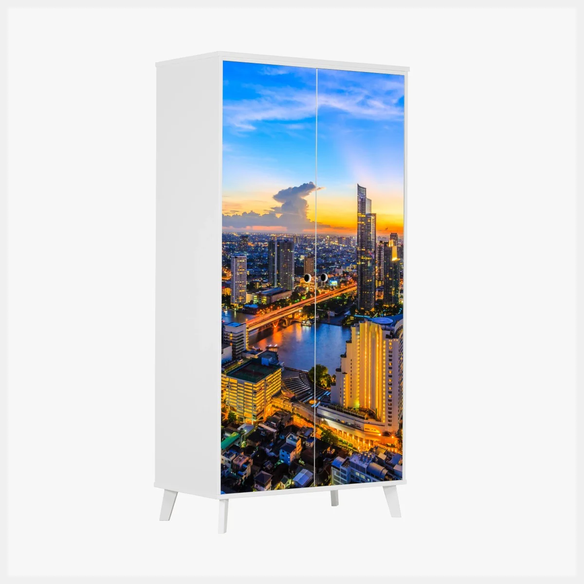 Adesivo per armadio tramonto urbano sul fiume: skyline illuminato • Wallissimo® Adesivo per armadio tramonto urbano sul fiume: skyline illuminato • Wallissimo®