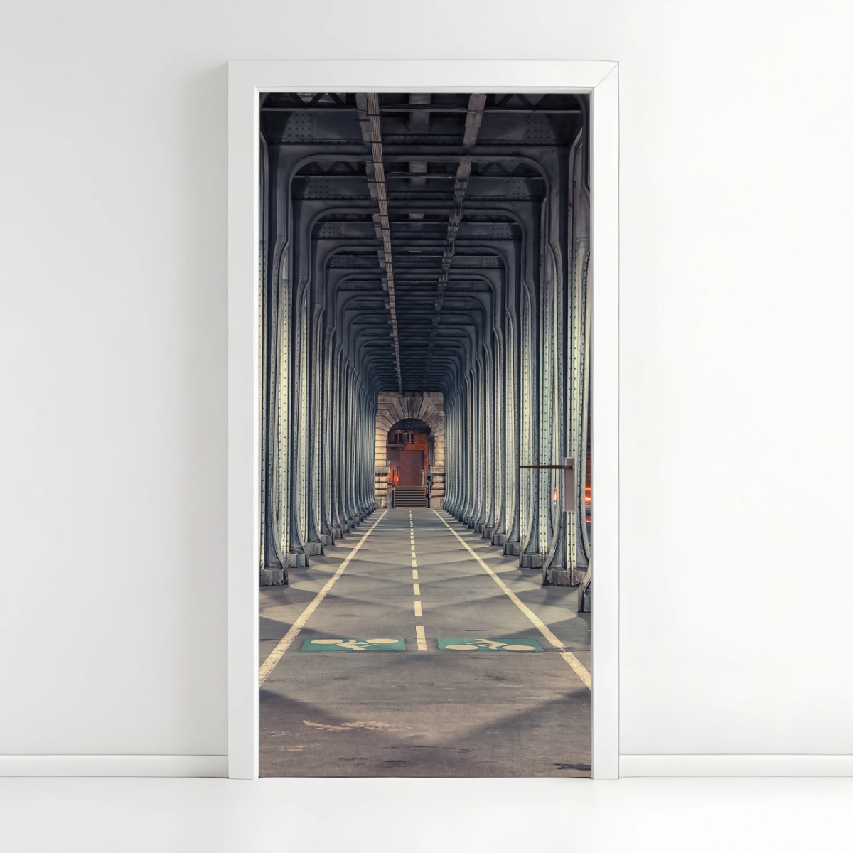 Adesivo per porta corridoio simmetrico di colonne metalliche • Wallissimo®