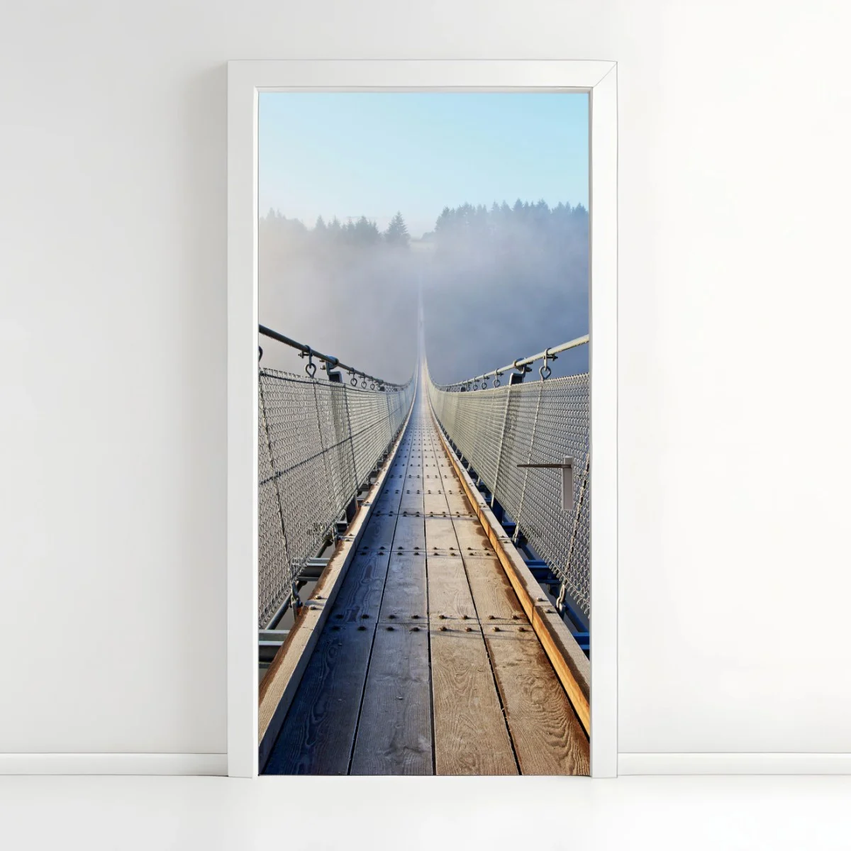 Adesivo per porta passerella sospesa nella nebbia • Wallissimo® Adesivo per porta passerella sospesa nella nebbia • Wallissimo®