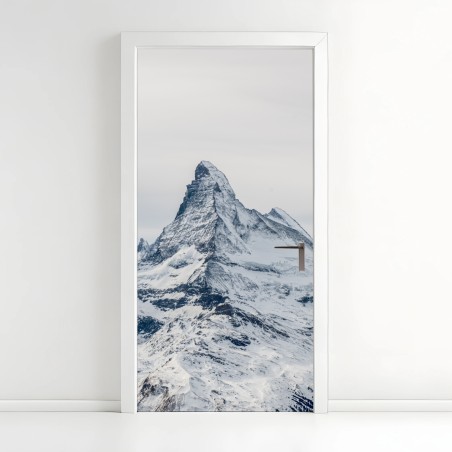 Adesivo per porta maestosa vetta innevata • Wallissimo®