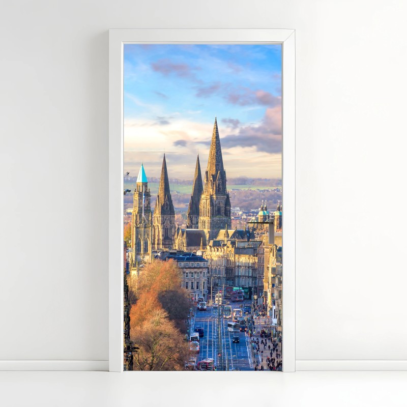 Adesivo per porta veduta storica di Edimburgo al tramonto