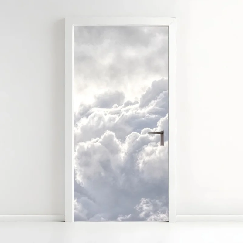 Adesivo per porta manto di nuvole eteree