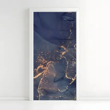 Adesivo per porta astratto blu notte con venature dorate • Wallissimo®