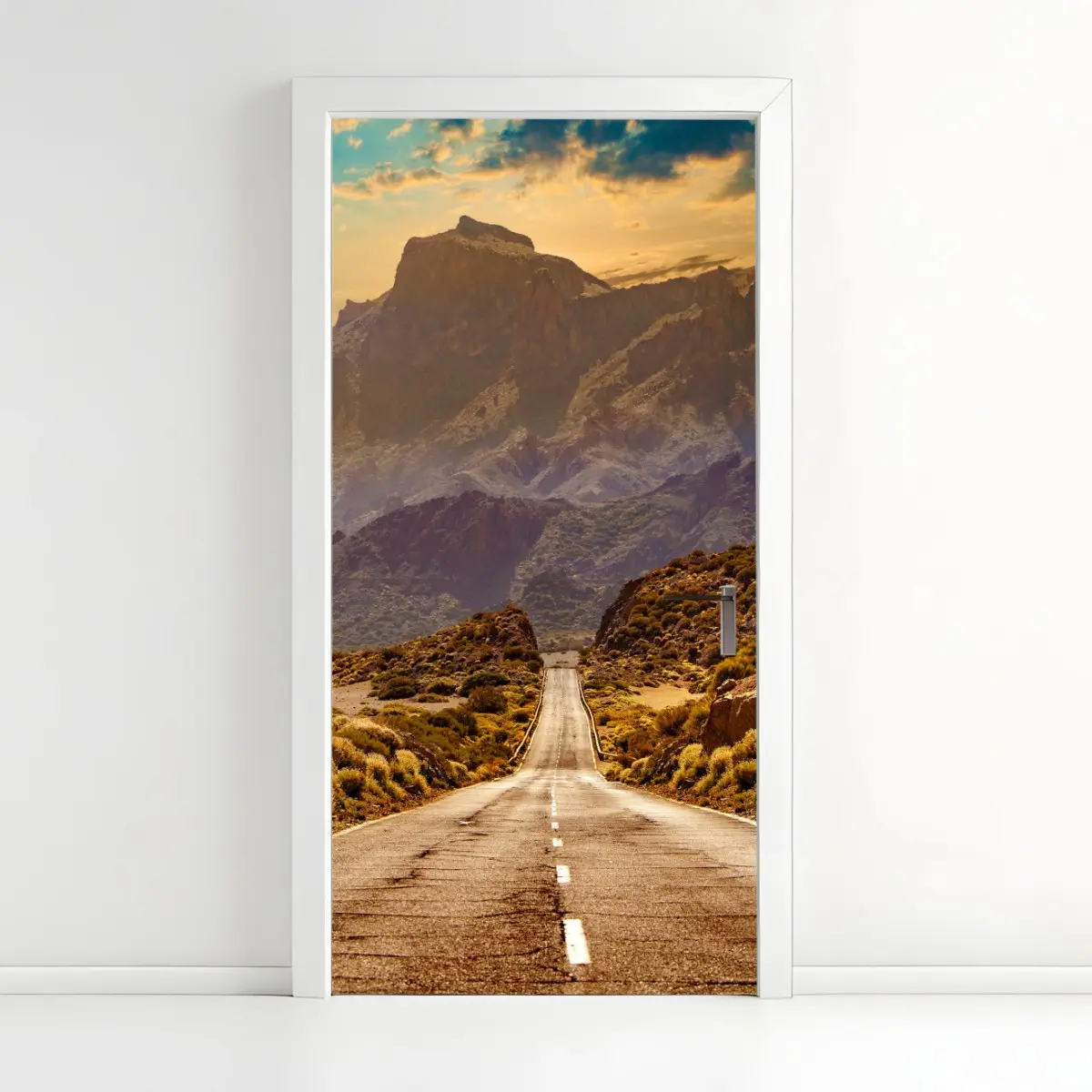 Adesivo per porta strada verso il parco naturale di Tenerife • Wallissimo®