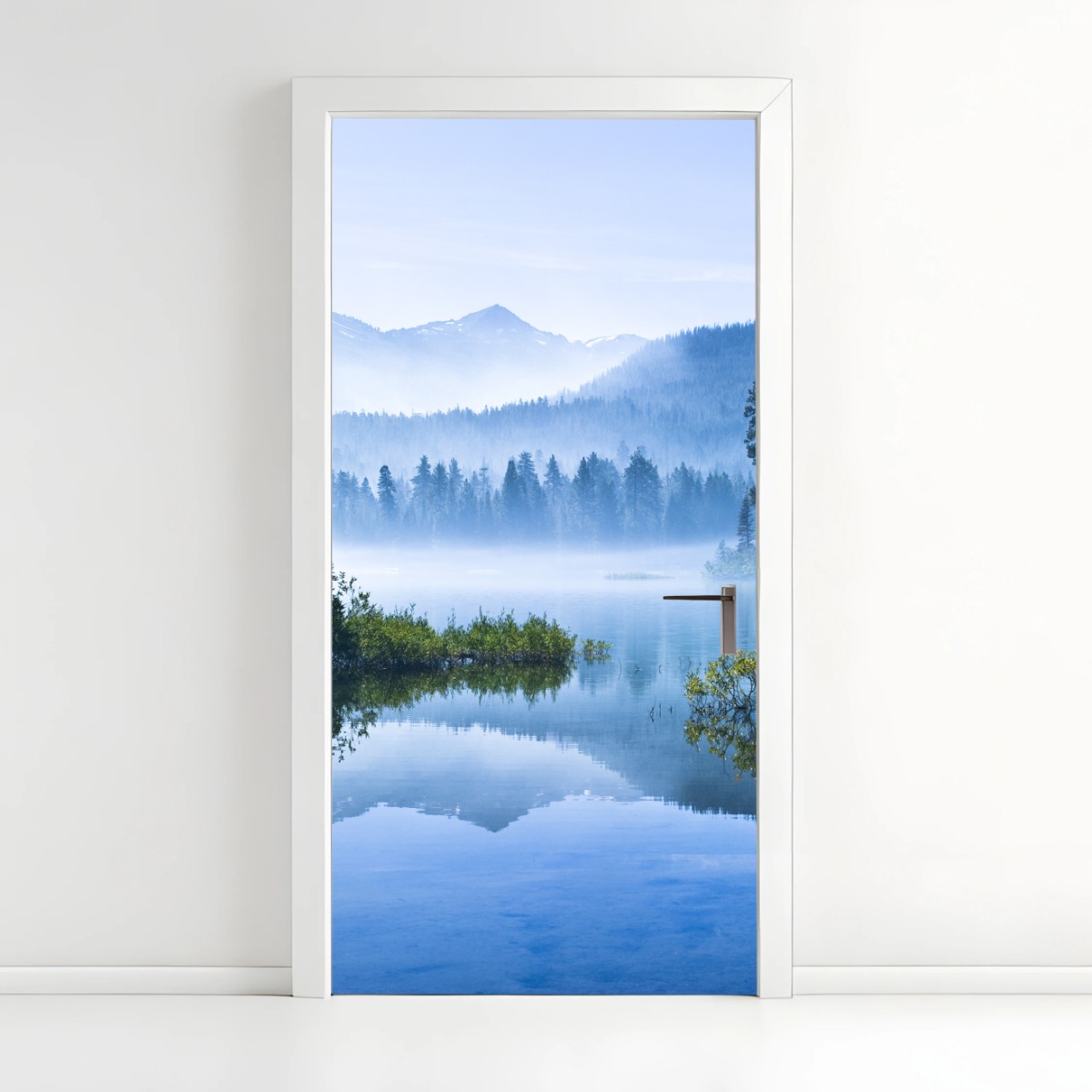 Adesivo per porta paesaggio di lago montano all'alba • Wallissimo®