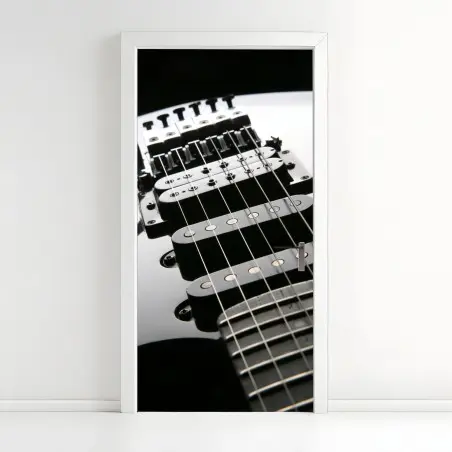 Adesivo per porta primo piano di una chitarra elettrica lucida • Wallissimo®