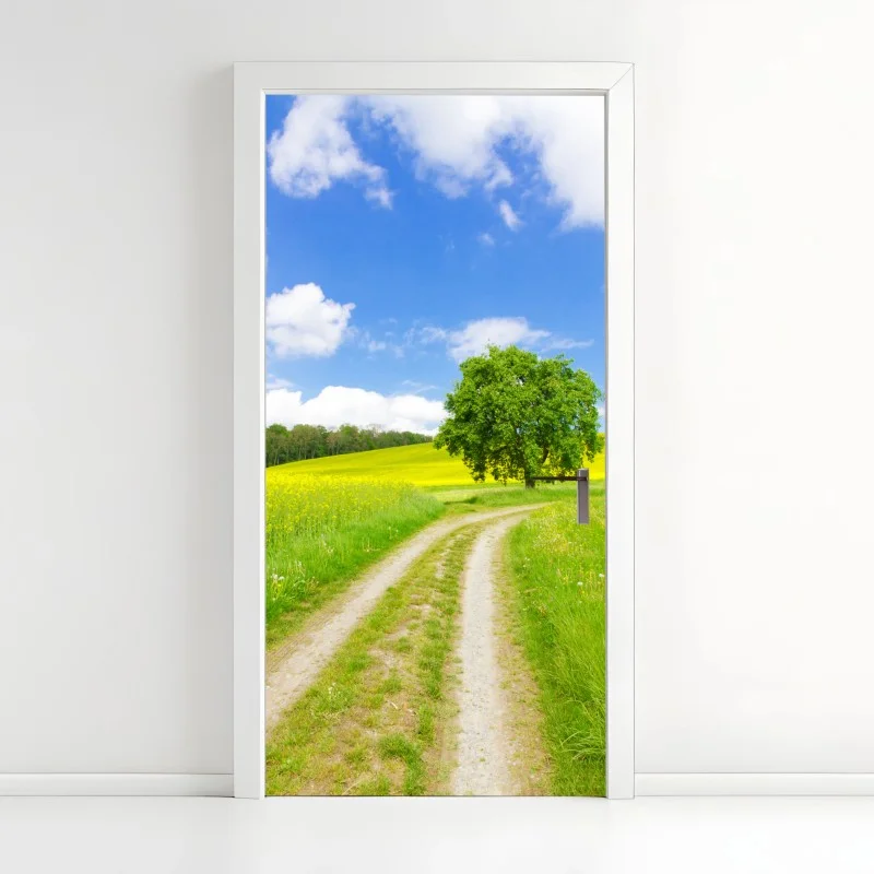 Adesivo per porta paesaggio di campagna con albero solitario