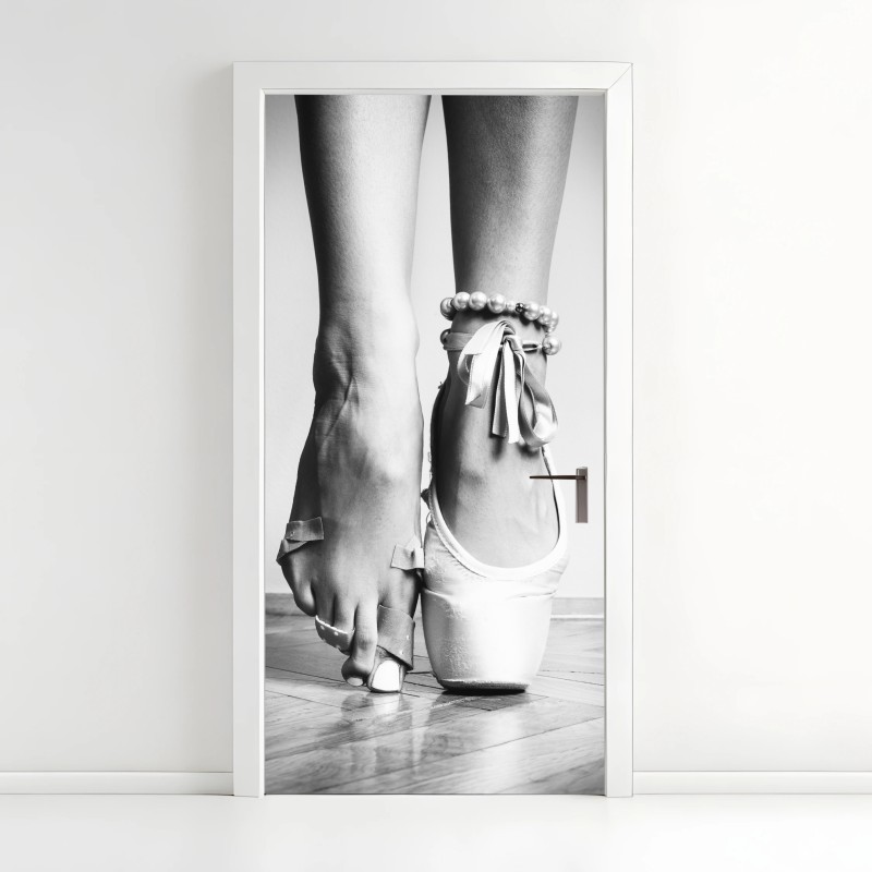 Adesivo per porta eleganza in punta