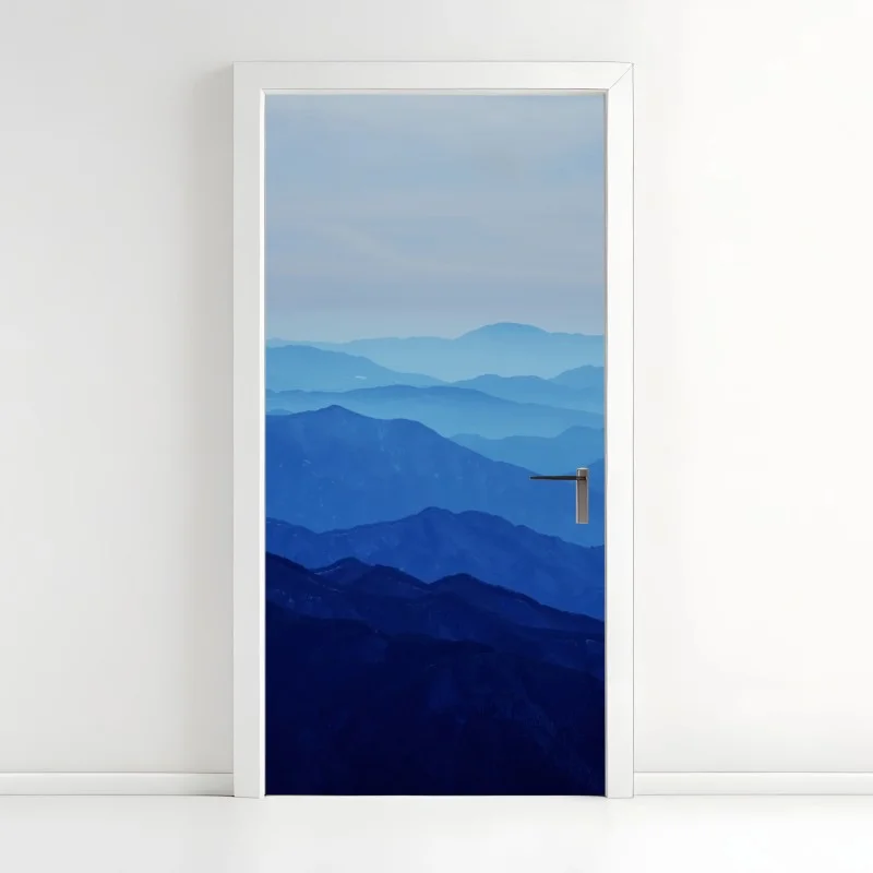 Adesivo per porta orizzonte di montagne blu sfumate