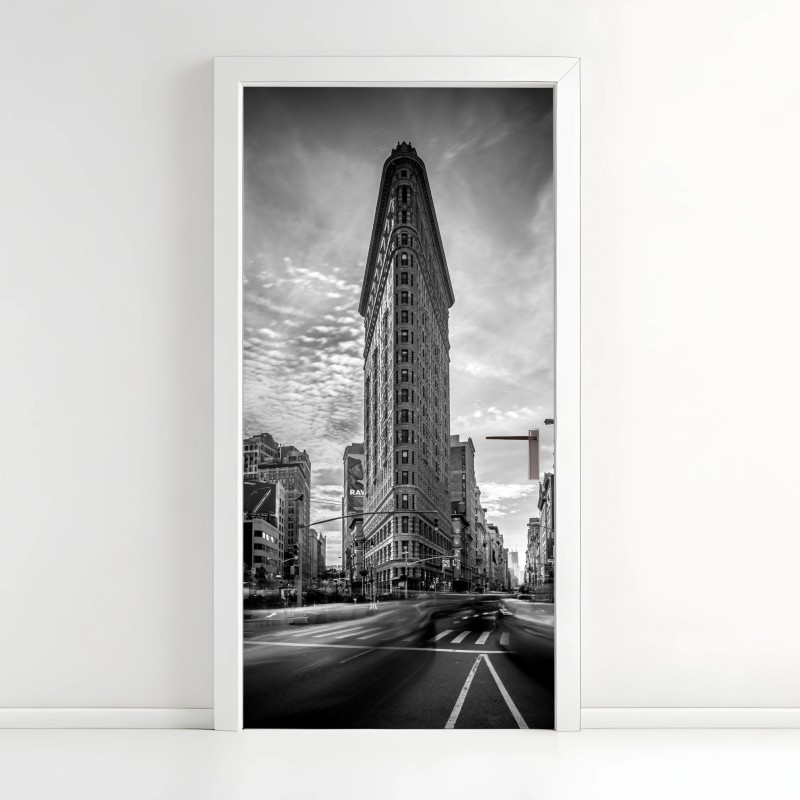 Adesivo per porta prospettiva verticale del Flatiron a New York