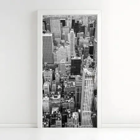 Adesivo per porta vista aerea di Manhattan in bianco e nero • Wallissimo®