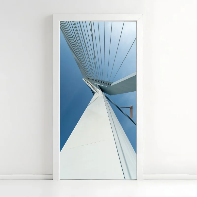 Adesivo per porta prospettiva di un ponte moderno