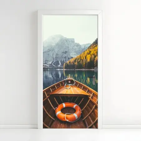 Adesivo per porta serenità sul Lago di Braies • Wallissimo®