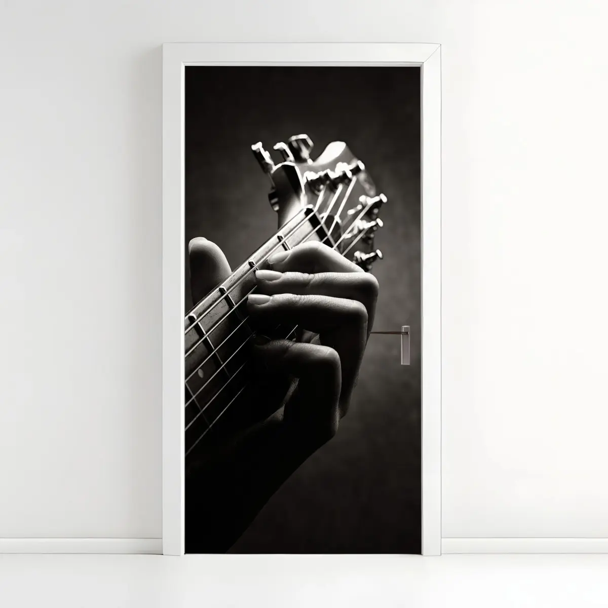 Adesivo per porta mano sul manico: armonia in bianco e nero • Wallissimo®