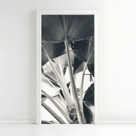 Adesivo per porta dettaglio di palme a ventaglio in bianco e nero • Wallissimo®