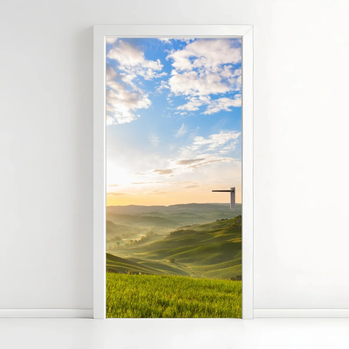 Adesivo per porta alba dorata sulle colline verdi • Wallissimo® Adesivo per porta alba dorata sulle colline verdi • Wallissimo®