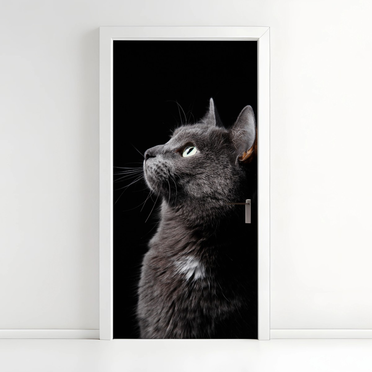 Adesivo per porta ritratto etereo di gatto grigio • Wallissimo®