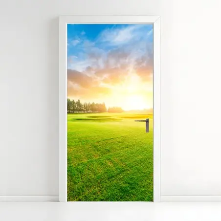 Adesivo per porta tramonto sul campo verde • Wallissimo®