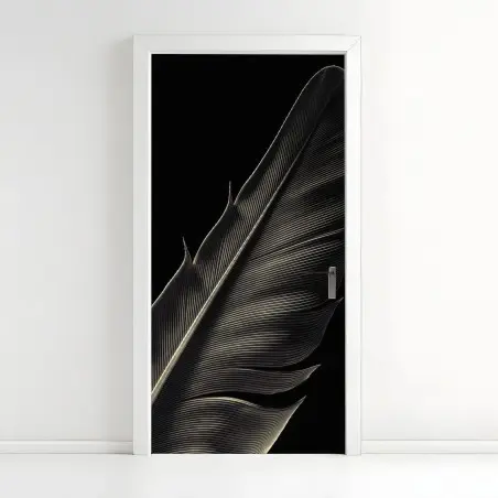Adesivo per porta piuma in primo piano, eleganza in bianco e nero • Wallissimo®