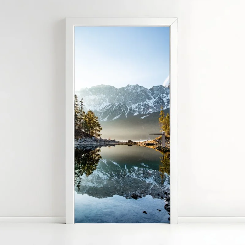 Adesivo per porta riflessi delle montagne sul lago