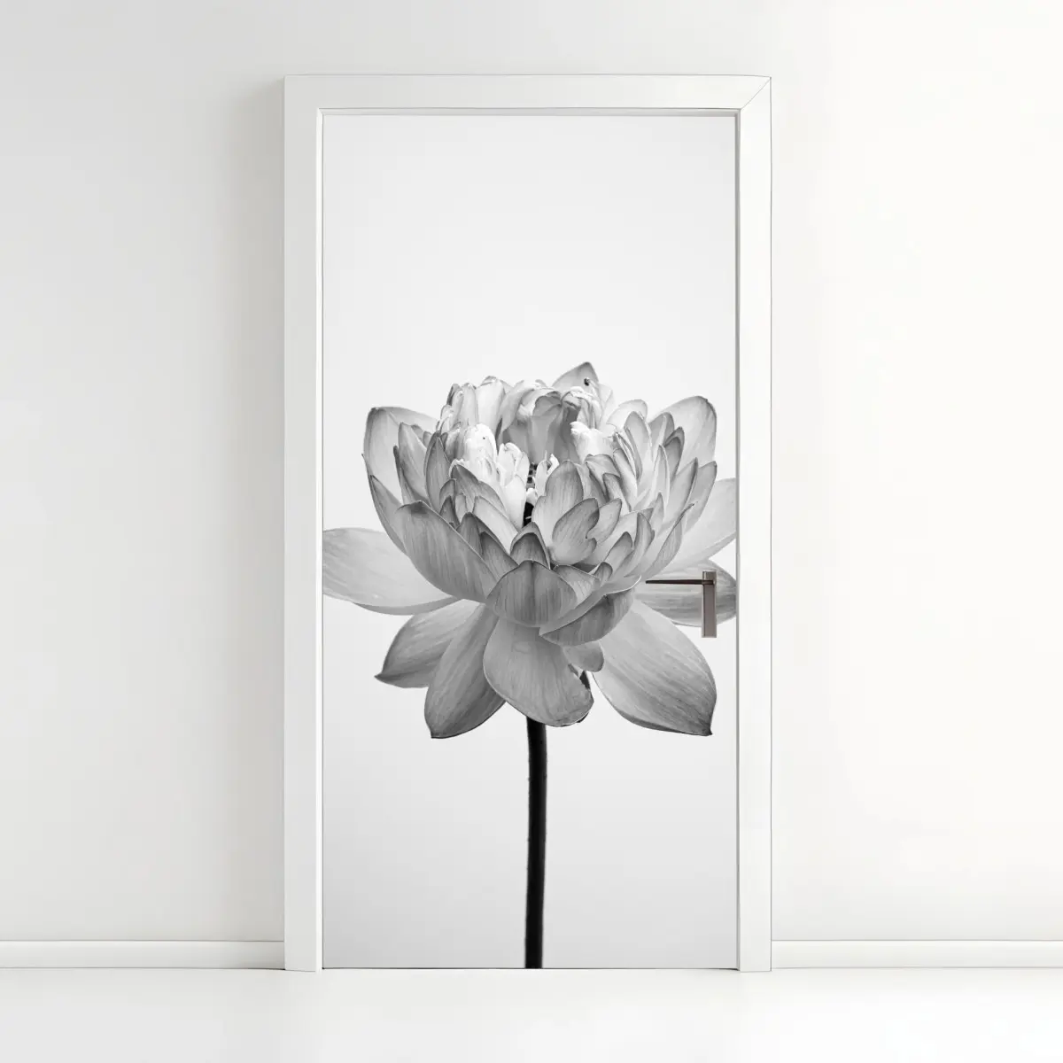 Adesivo per porta fioritura di loto in bianco e nero • Wallissimo®