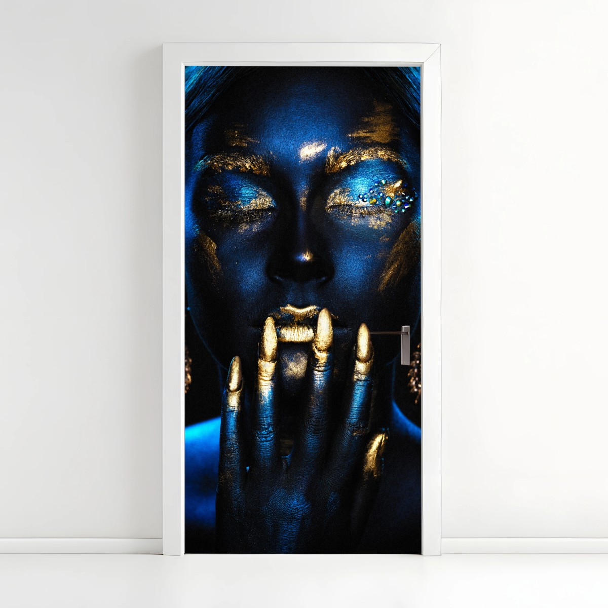 Adesivo per porta ritratto glamour blu e oro con dettagli dorati • Wallissimo®