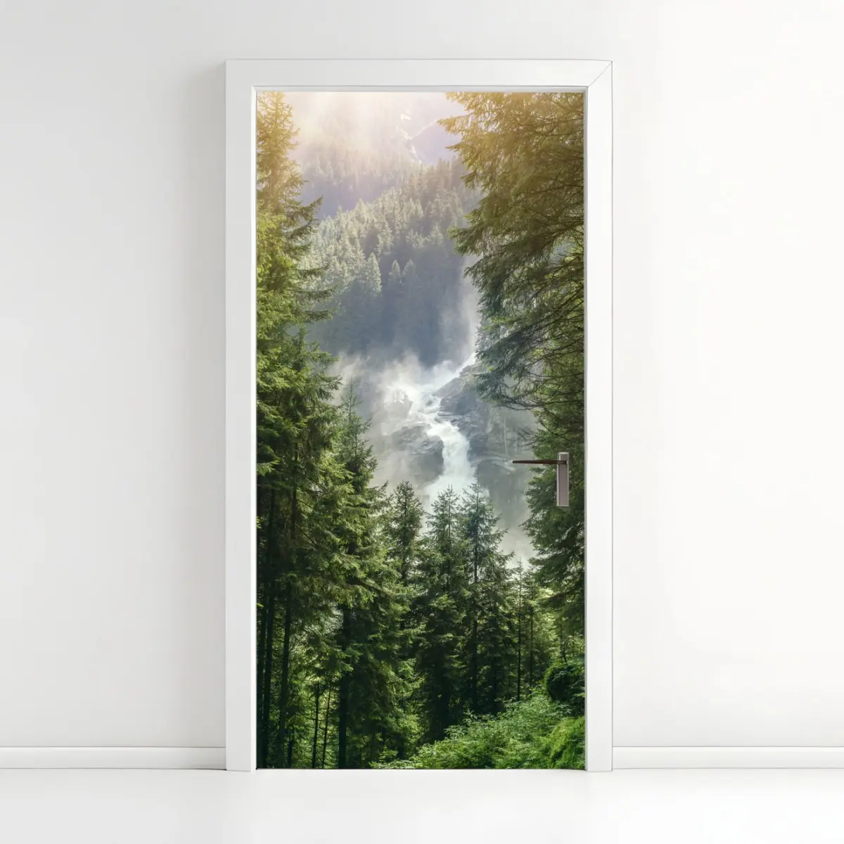 Adesivo per porta cascata di Krimml nella foresta alpina • Wallissimo®
