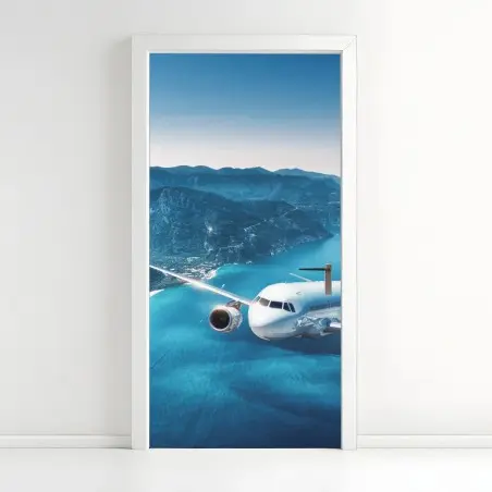 Adesivo per porta sorvolo sulla costa turchese • Wallissimo®