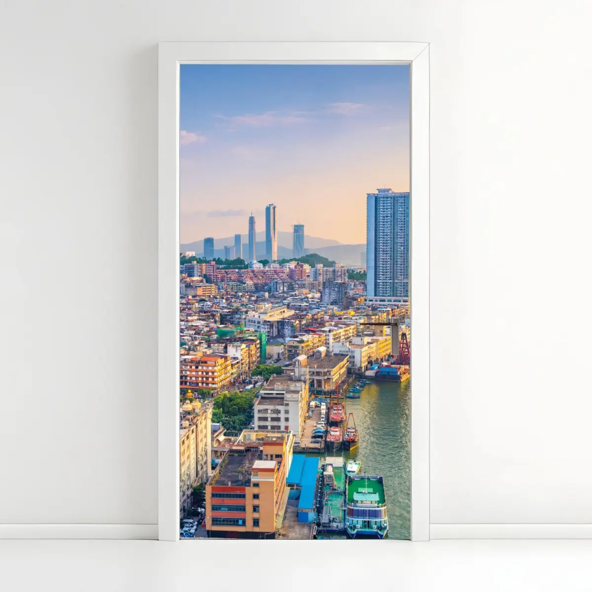 Adesivo per porta panorama urbano al tramonto di Macau • Wallissimo®