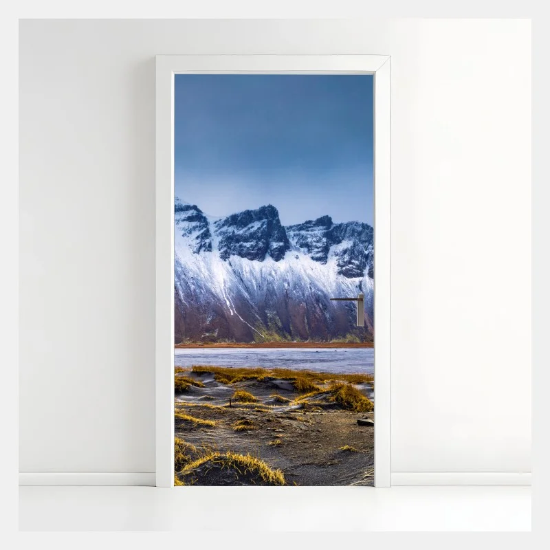 Adesivo per porta panoramica Vestrahorn: costa selvaggia di Stokksnes, Islanda