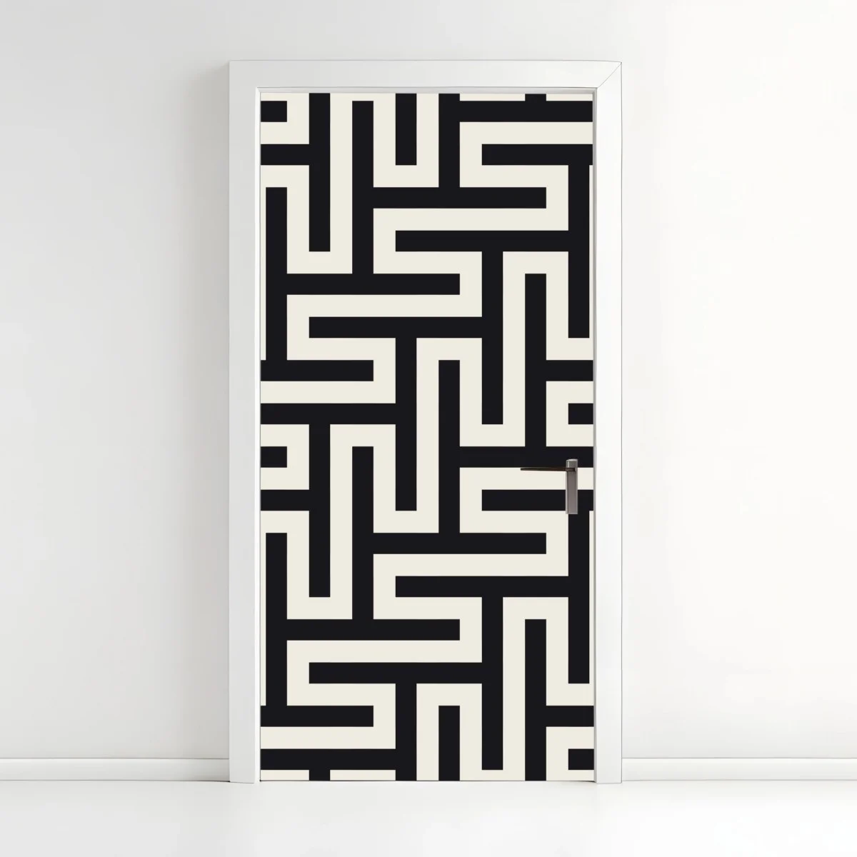 Adesivo per porta labirinto geometrico in bianco e nero • Wallissimo® Adesivo per porta labirinto geometrico in bianco e nero • Wallissimo®