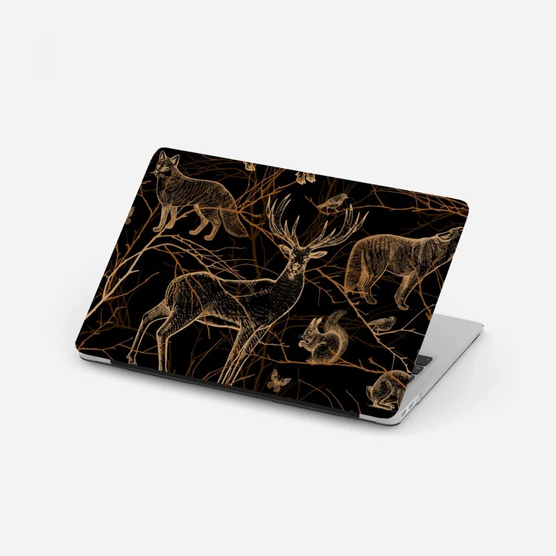 Adesivo per laptop foresta dorata: animali selvatici su sfondo nero