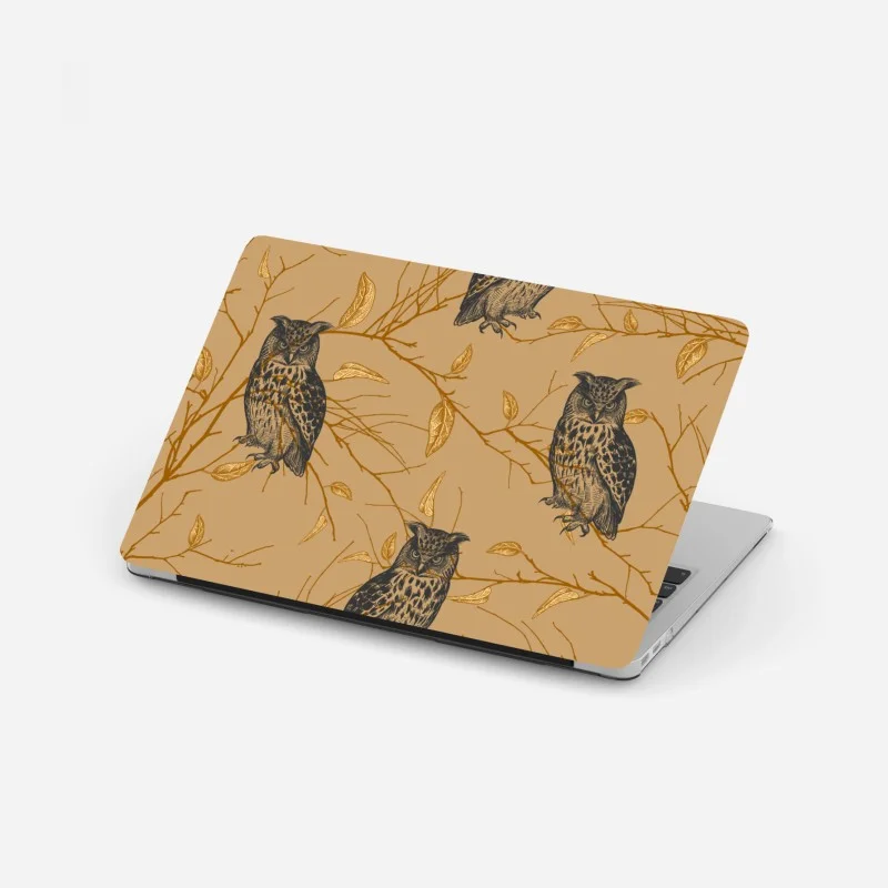 Adesivo per laptop gufi tra rami e foglie dorate