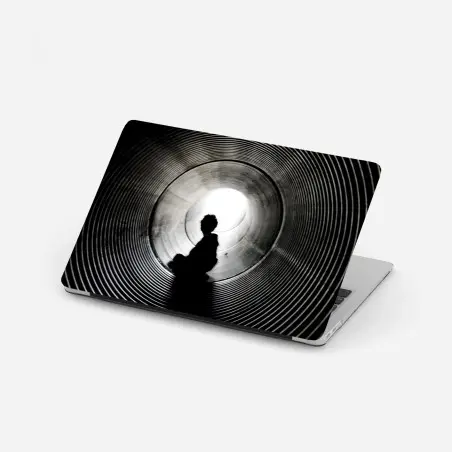 Adesivo per laptop sagoma nel tunnel di luce e ombre • Wallissimo®