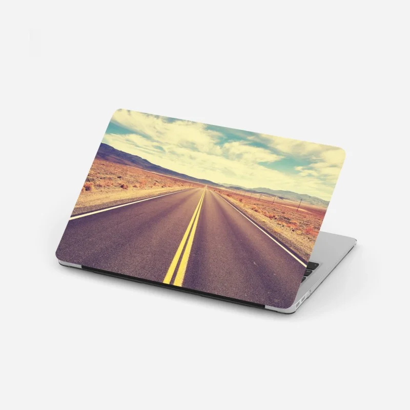 Adesivo per laptop strada infinita nel deserto della Valle della Morte, California